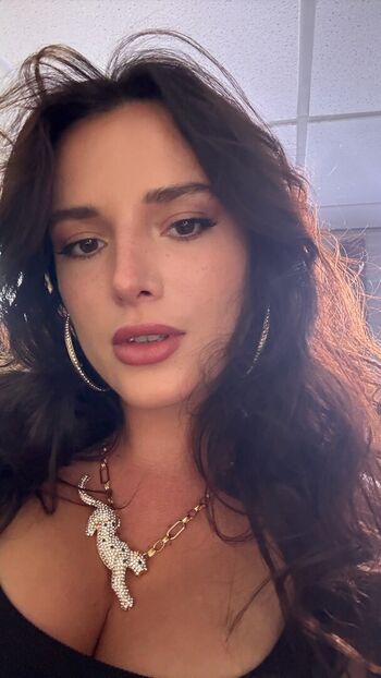 Bella Thorne