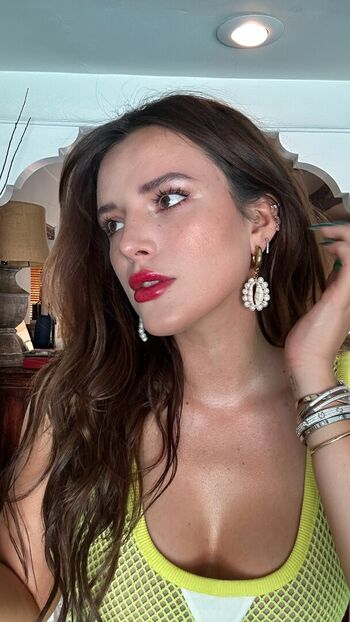 Bella Thorne