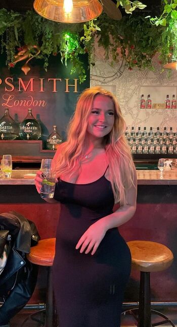 Full leaked Bella turner private onlyfans photo