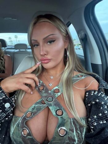 Full leaked Belle brooks private onlyfans photo
