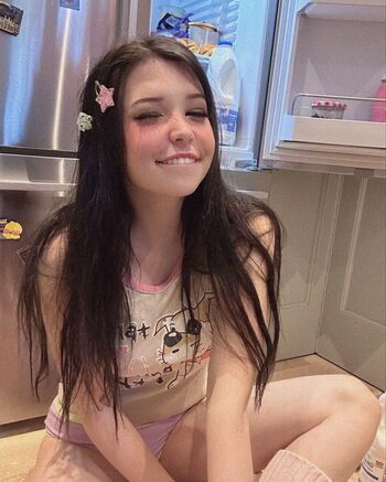 Belle Delphine