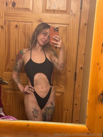 Full leaked Bellecurves private onlyfans photo
