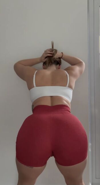 Full leaked Bent over page private onlyfans photo
