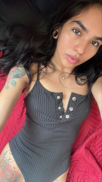 Full leaked Beyli fox private onlyfans photo