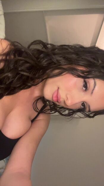 Full leaked Bia lobo private onlyfans photo