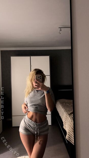 Full leaked Bienmichelle private onlyfans photo