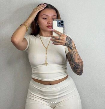 Full leaked Big cash cass private onlyfans photo