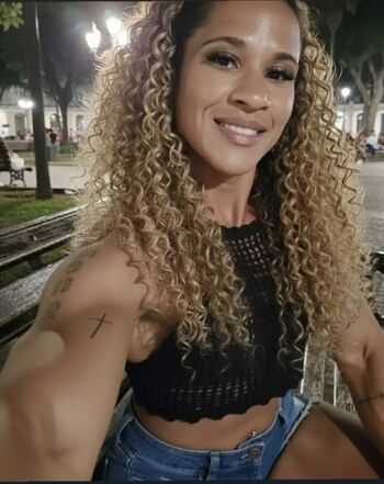 Big / huge clit girls