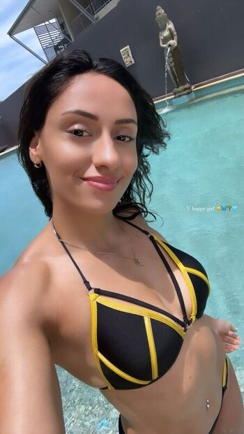 Full leaked Big noses page private onlyfans photo