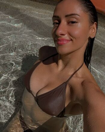 Full leaked Big noses page private onlyfans photo