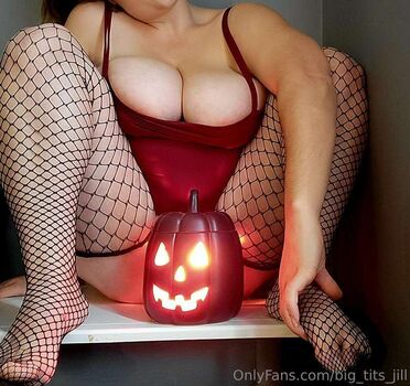 big_tits_jill