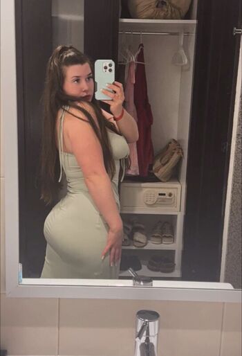 Full leaked Biggbootybratt private onlyfans photo