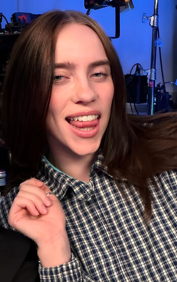 Full leaked Billie eilish  page private onlyfans photo