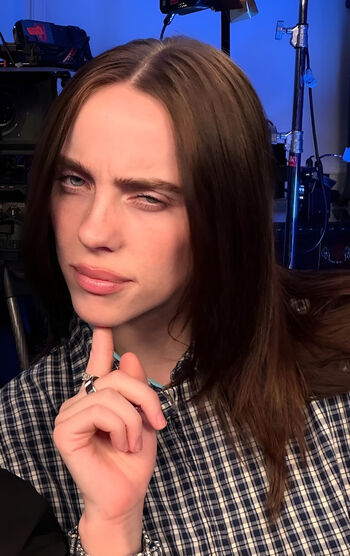 Full leaked Billie eilish  page private onlyfans photo