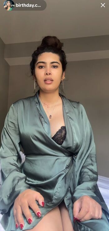 Full leaked Birthdaycakepop private onlyfans photo