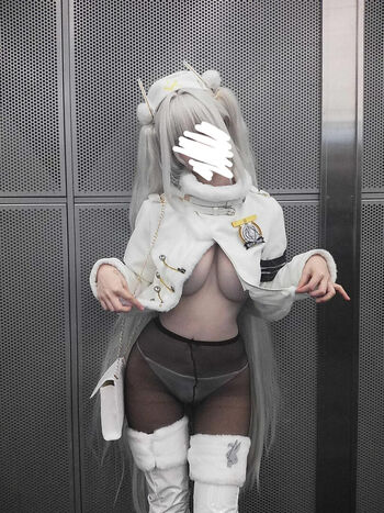 Full leaked Alxxandra / private onlyfans photo