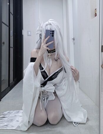 Full leaked Mira grey/ private onlyfans photo