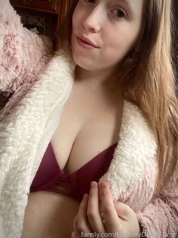 Full leaked Blairethebustymilf private onlyfans photo