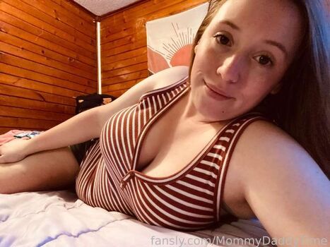 Full leaked Blairethebustymilf private onlyfans photo