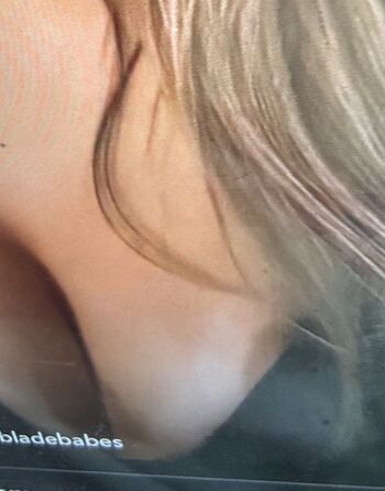 Full leaked Blondieblade private onlyfans photo