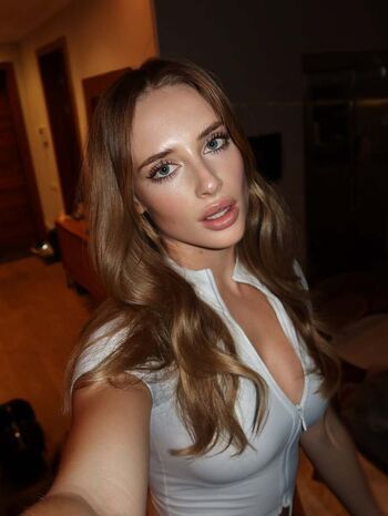 Blondinka Drive Angelina