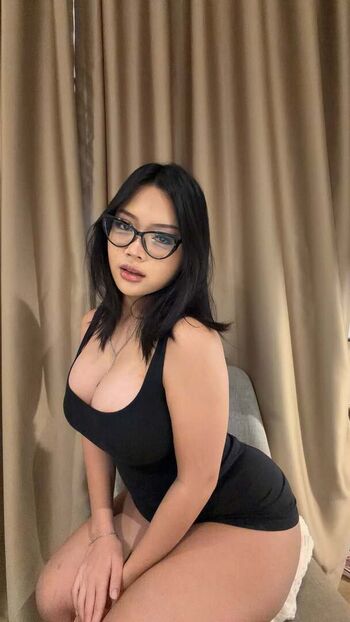 Full leaked Bluntviews private onlyfans photo