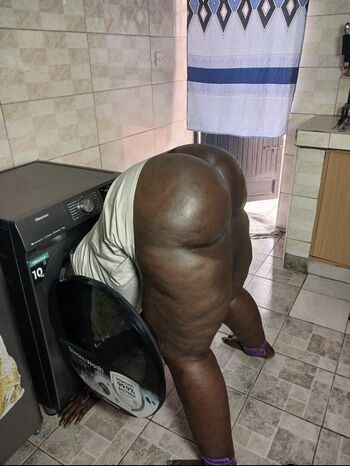 Full leaked Blvckasszilla private onlyfans photo