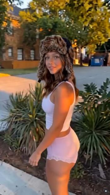 Full leaked Bobbie moore page private onlyfans photo