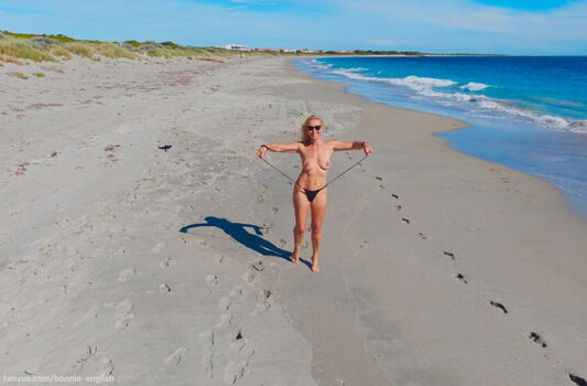Full leaked Bonnie english private onlyfans photo
