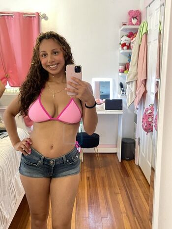 Full leaked Brmberly l private onlyfans photo