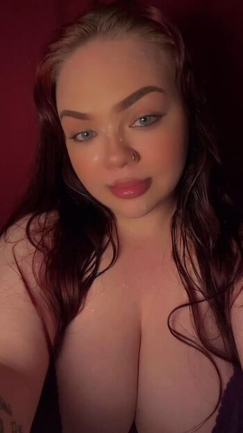 Full leaked Brattybarbs private onlyfans photo