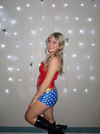 Full leaked Bri spain private onlyfans photo