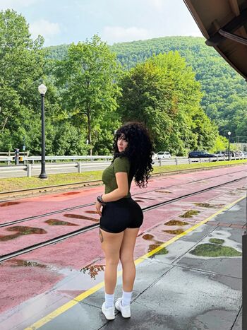 Full leaked Briannagutz private onlyfans photo