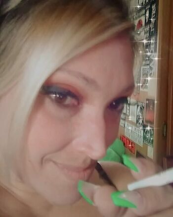 Full leaked Bridget the midget page private onlyfans photo
