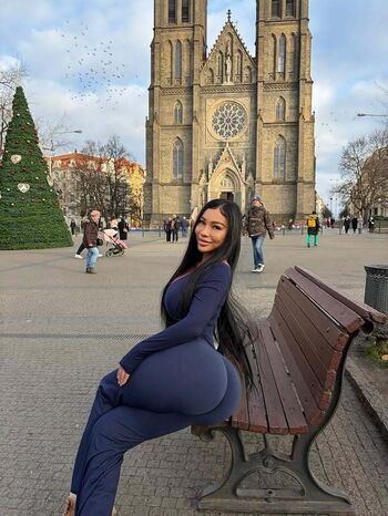 Brittanya Razavi