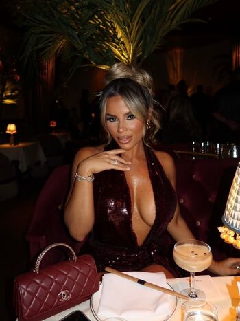 Full leaked Bronzed bodiies private onlyfans photo