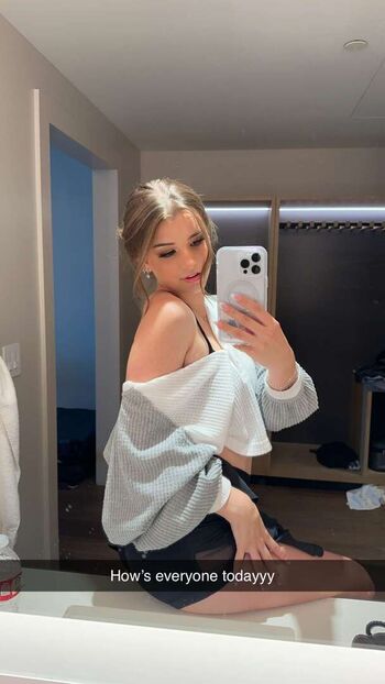 Full leaked Brooke monk private onlyfans photo