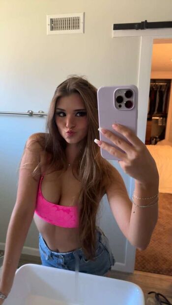 Full leaked Brooke monk  page private onlyfans photo
