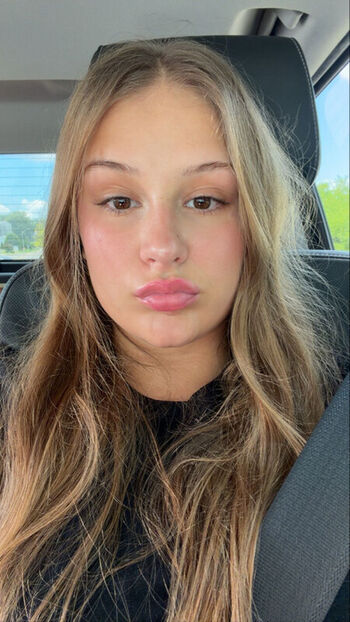 Full leaked Brookhooks private onlyfans photo