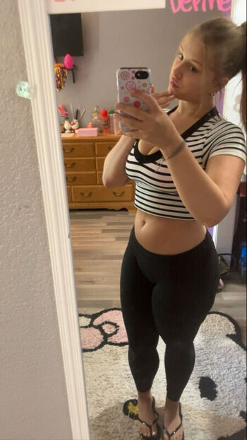 Full leaked Brookhooks private onlyfans photo