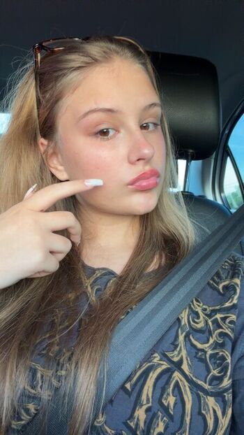 Full leaked Brookhooks private onlyfans photo
