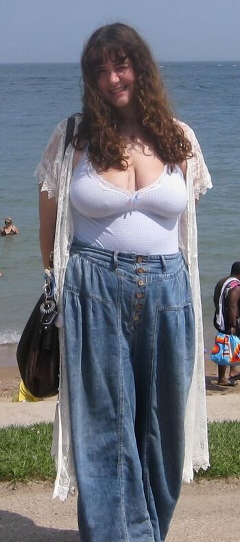 Full leaked Mistress mao/ private onlyfans photo