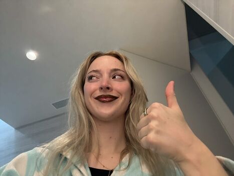 Full leaked Bubbell page private onlyfans photo