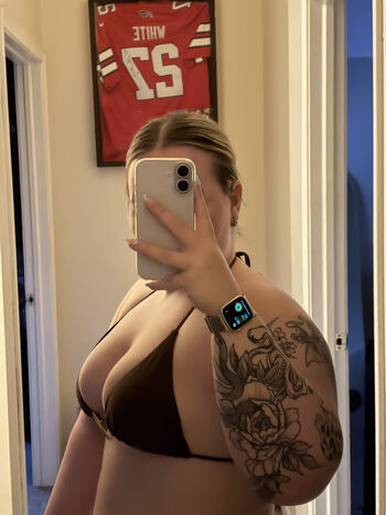 Full leaked Buffgranola private onlyfans photo