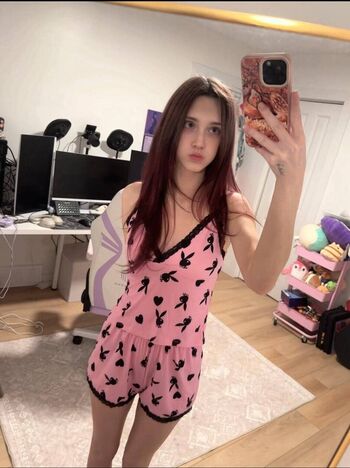 BunnyGirlBree