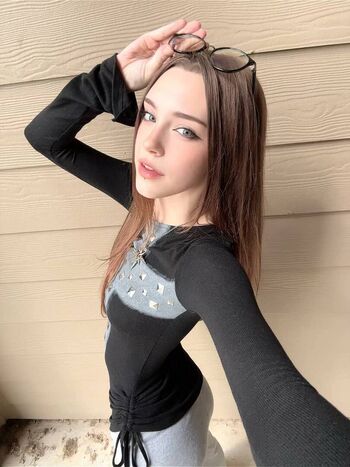 Full leaked Bunnygirlbree  page private onlyfans photo