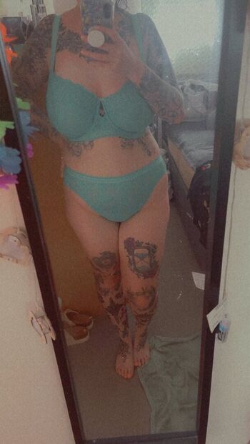 Full leaked Bxston private onlyfans photo