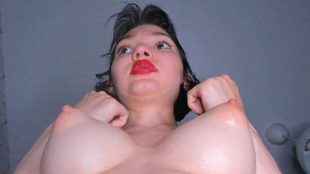 Full leaked Bzzzme private onlyfans photo