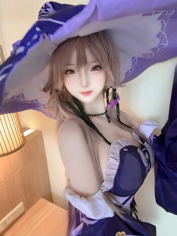 Full leaked Caeshy s private onlyfans photo