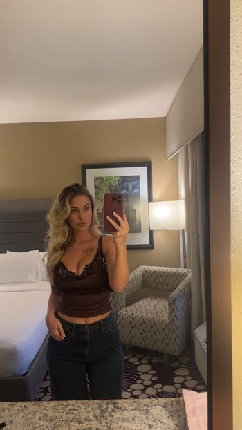 Full leaked Caitlin betterly private onlyfans photo